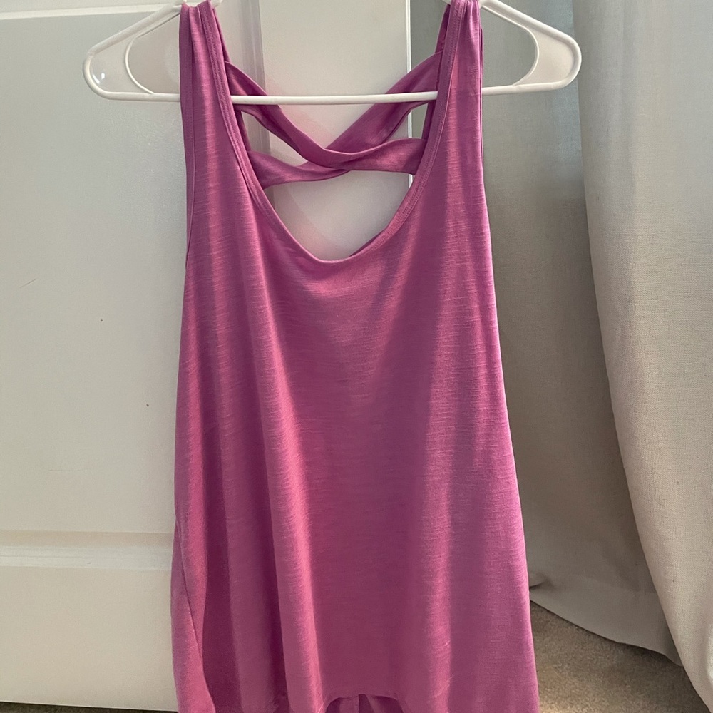 Gaiam sleeveless top